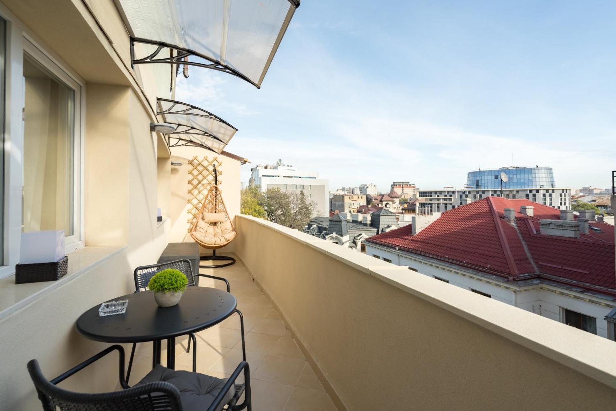 Urban Dream Studio With City Views & Comfort Бухарест Екстер'єр фото