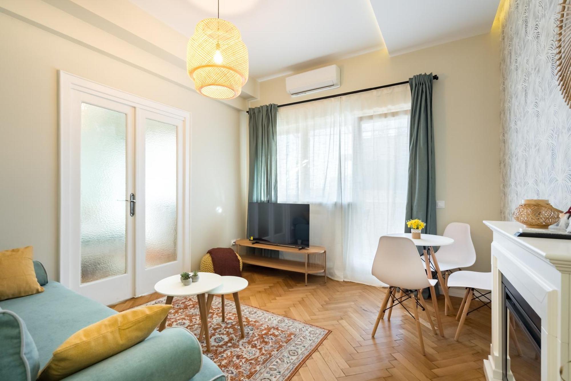 Urban Dream Studio With City Views & Comfort Бухарест Екстер'єр фото